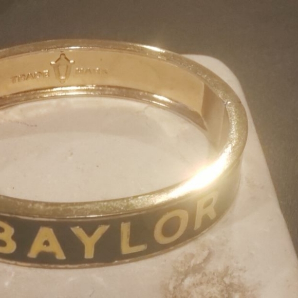 Baylor University Green and gold clasp hinge bangle Emerson Street Clothing Co - Picture 15 of 16